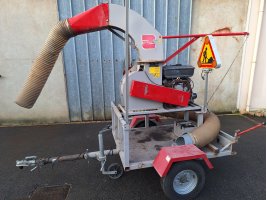 Aspirateur à feuilles