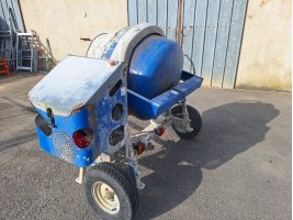 Bétonnière thermique